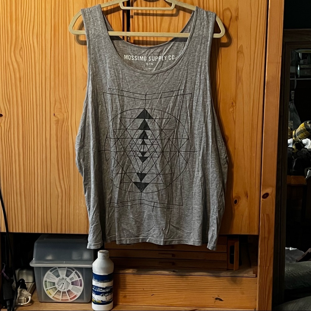 Mossimo Supply Co. men’s graphic tank top XL